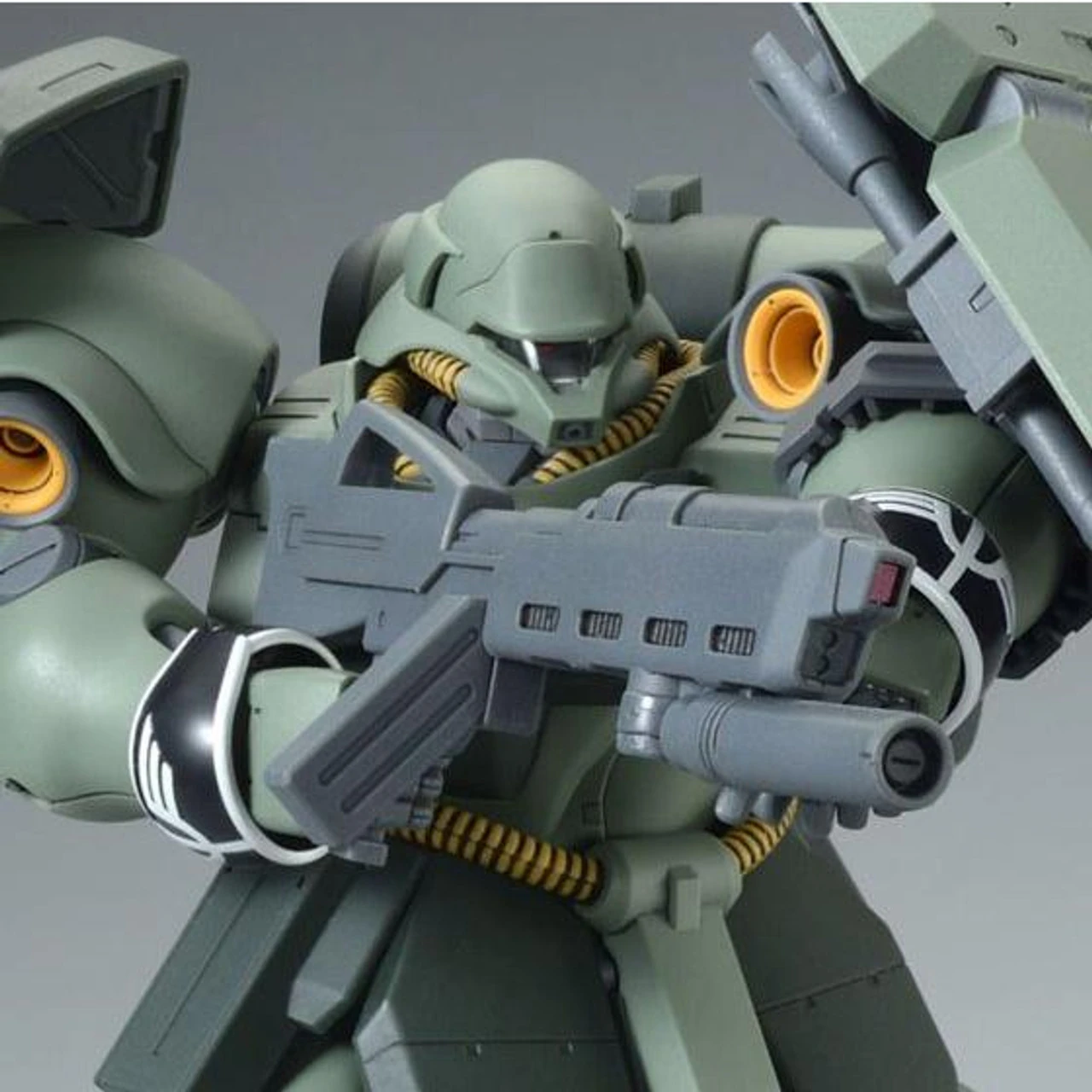 Bandai MG 1/100 Geara Doga (Unicorn Ver.) Plastic Model ( APR 2019 )