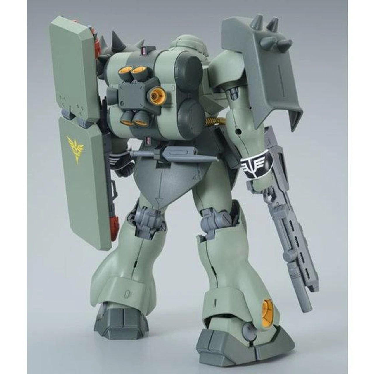 Bandai MG 1/100 Geara Doga (Unicorn Ver.) Plastic Model ( APR 2019 ) - Image 3