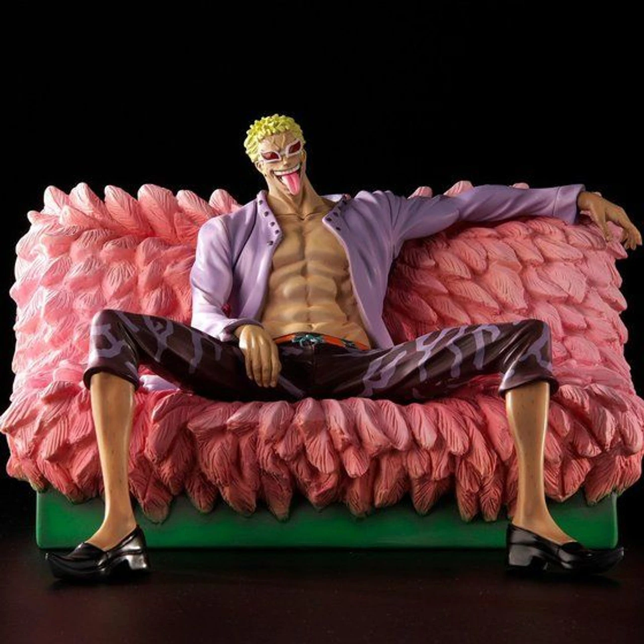 Bandai One Piece Archive Collection No 7 Don Quixote Doflamingo PVC Figure (Completed) - Image 9