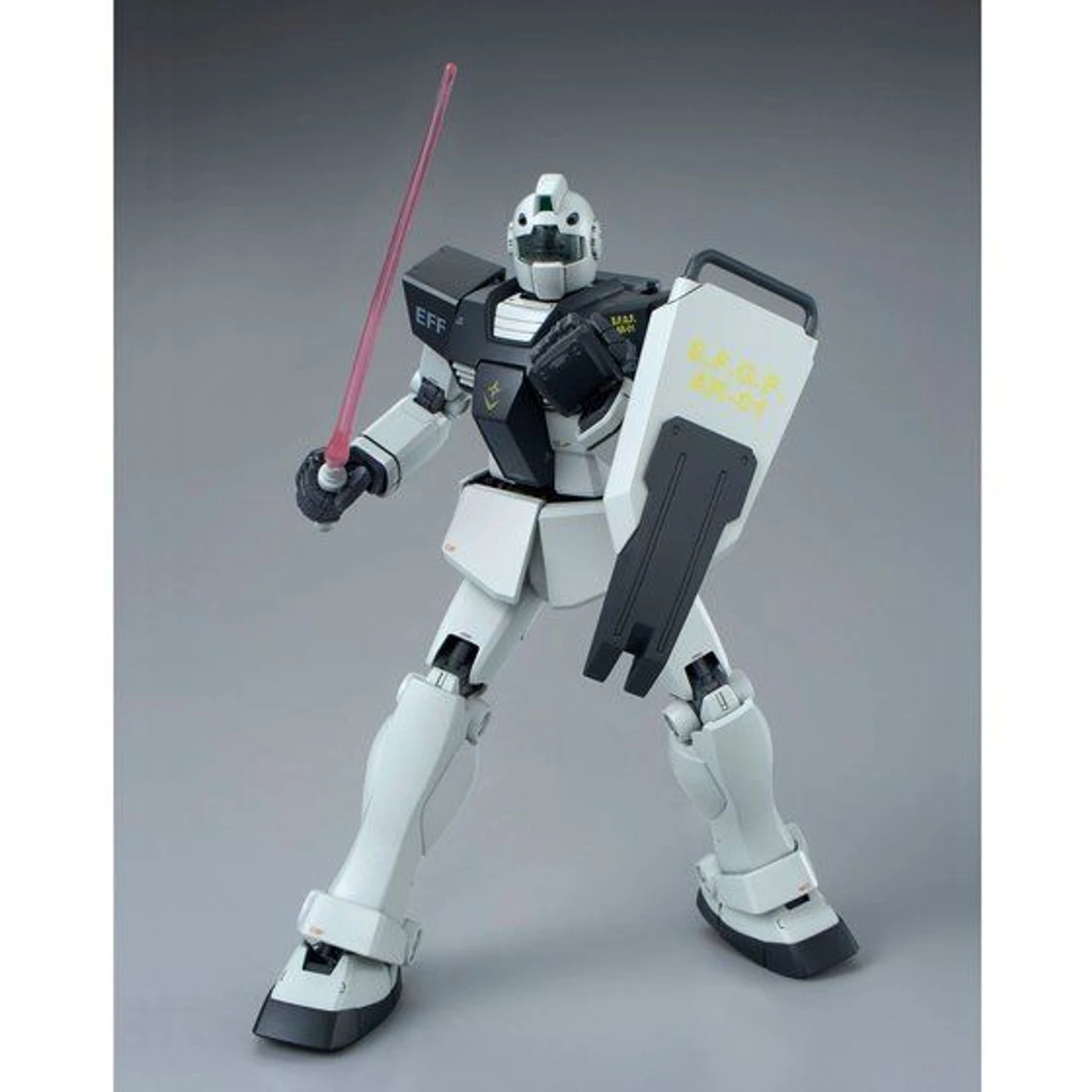 Bandai MG 1/100 RGM-79 GM (White Dingo Colors) Plastic Model - Image 6