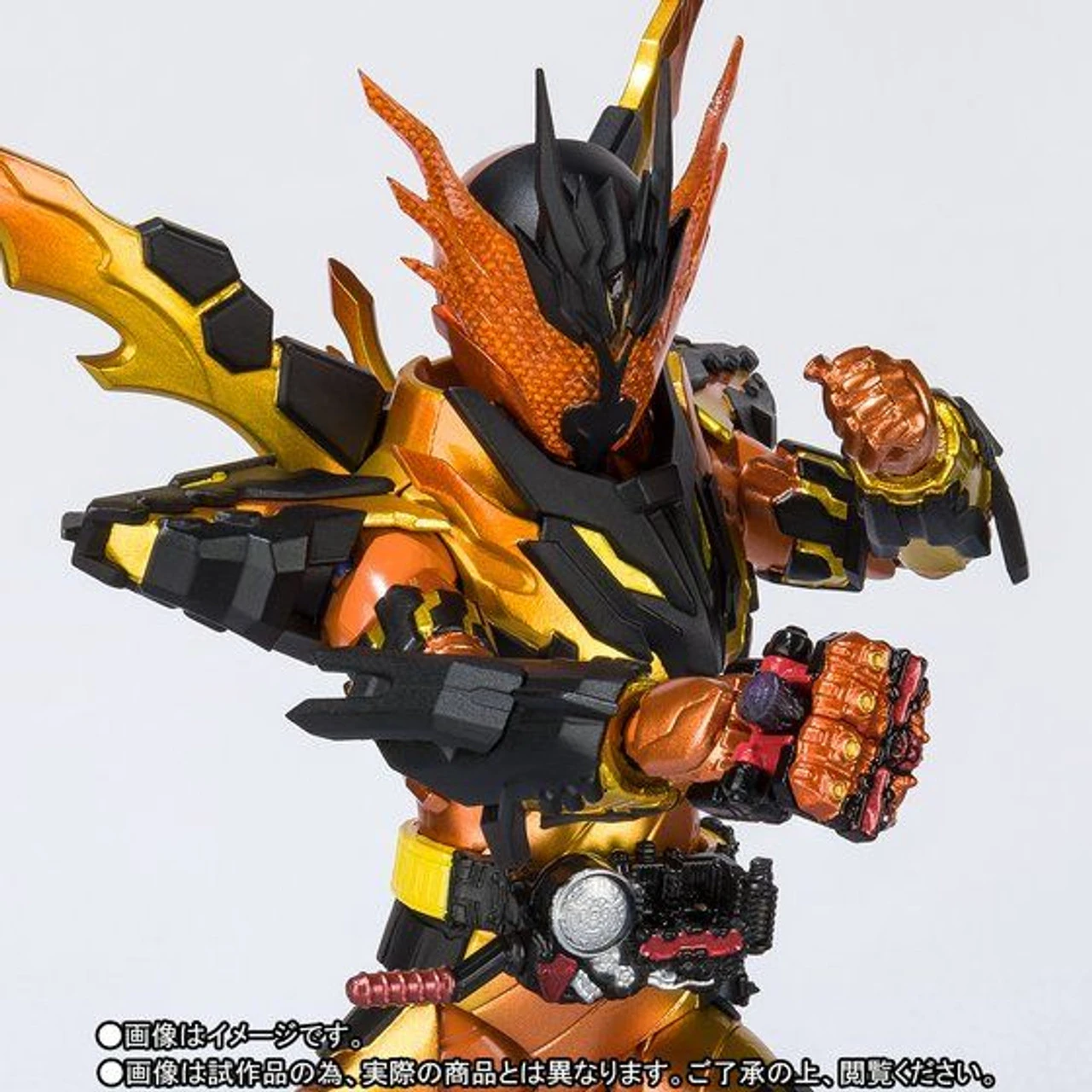 Bandai S.H.Figuarts Kamen Rider Cross-Z Magma Action Figure