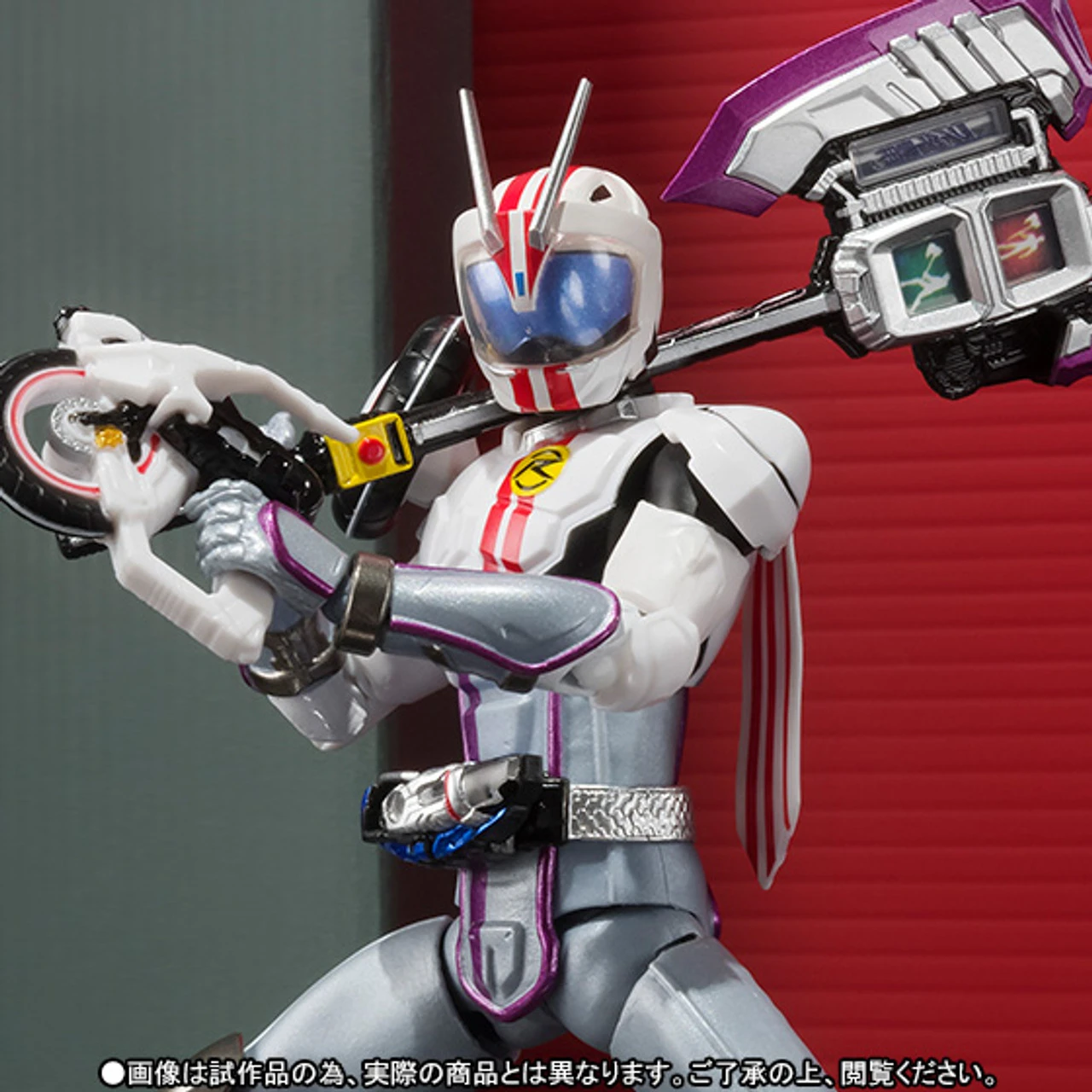 Bandai S.H.Figuarts Kamen Masked Rider Drive Chaser Mach Action Figure - Image 2
