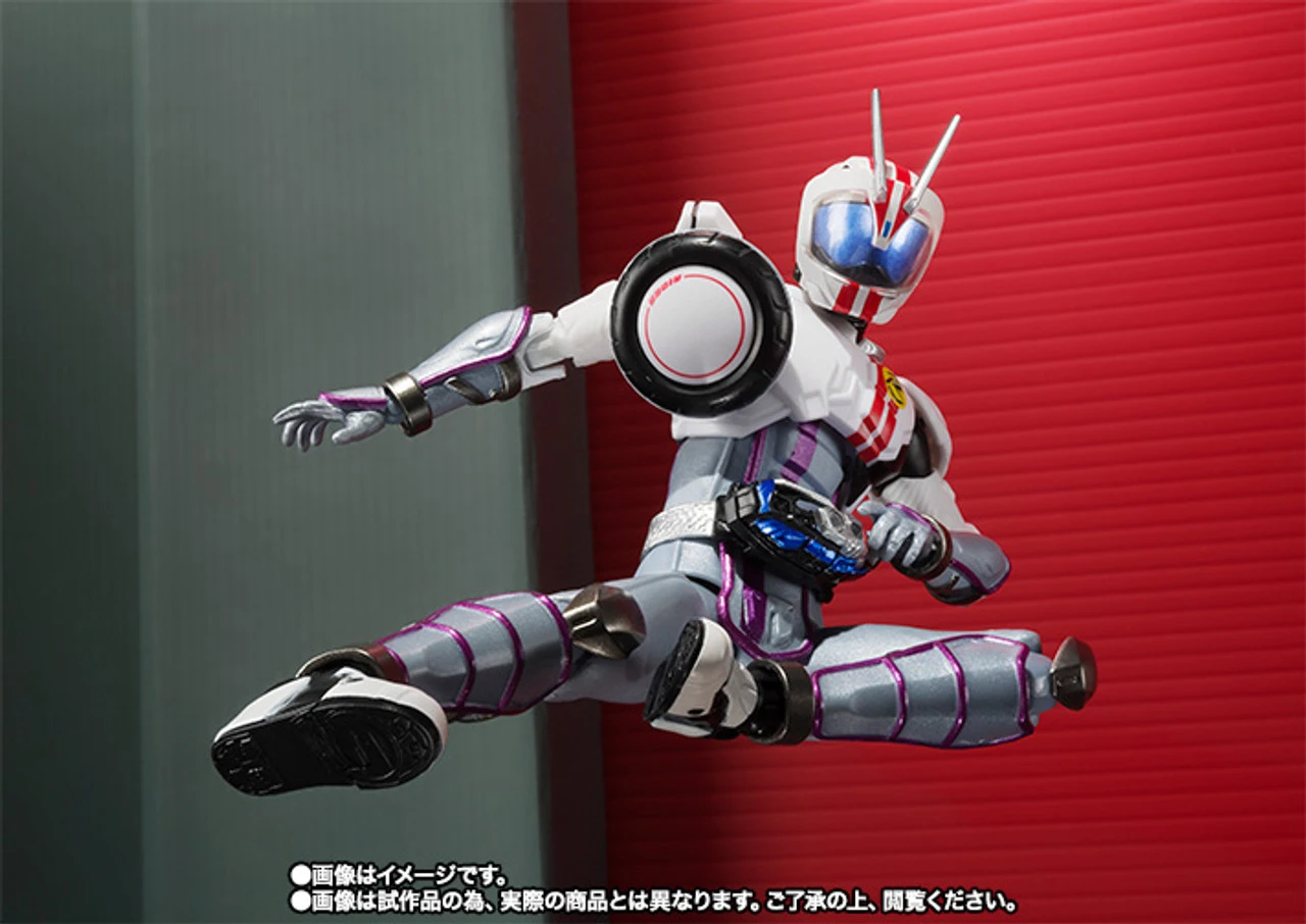 Bandai S.H.Figuarts Kamen Masked Rider Drive Chaser Mach Action Figure - Image 4