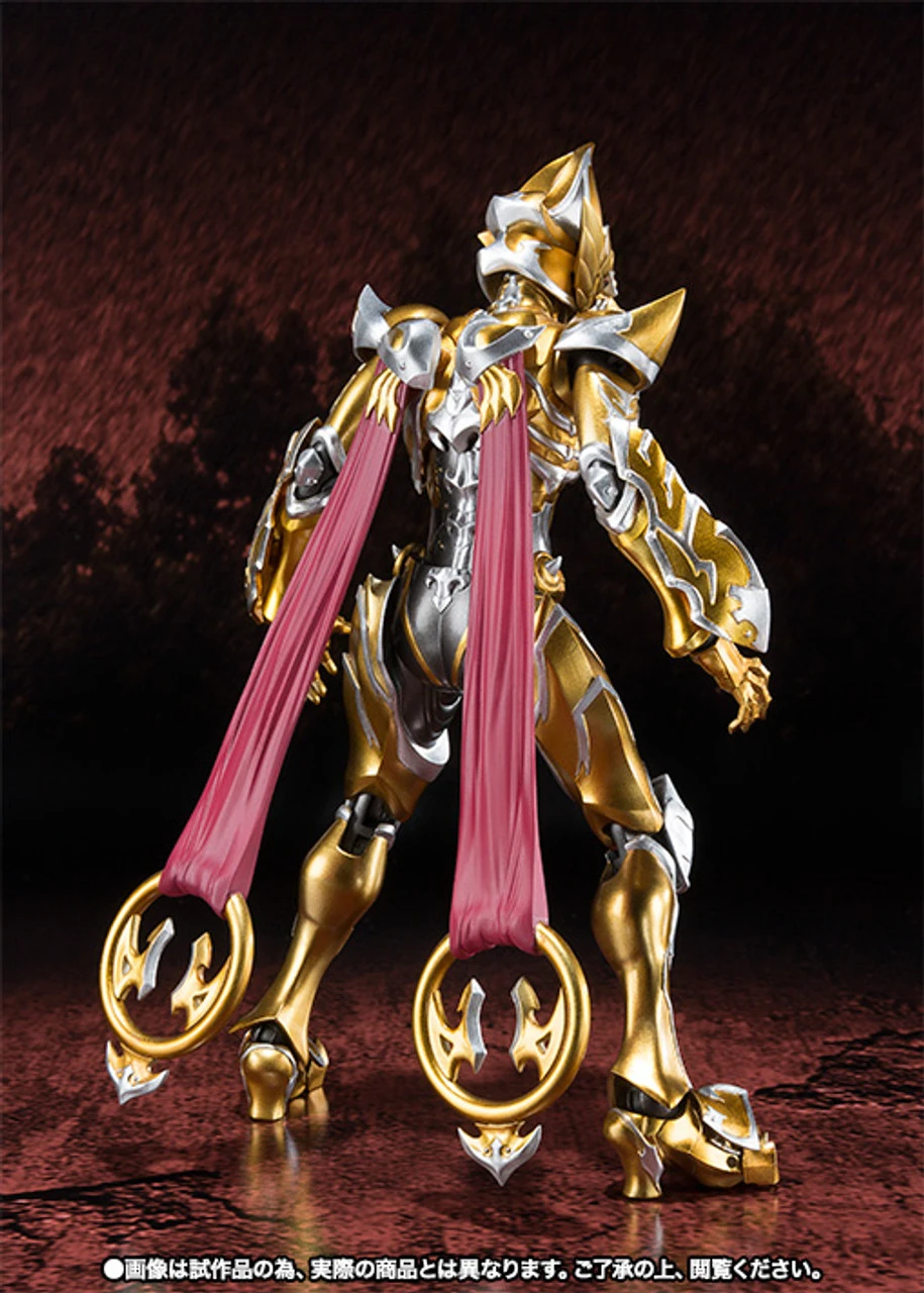 Bandai S.H.Figuarts Golden Knight Garo (Leon Engraved) Action Figure - Image 3