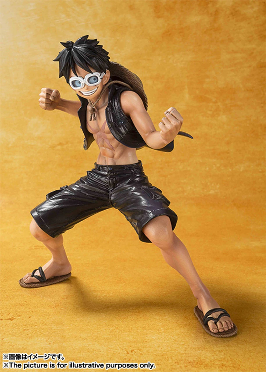 Bandai Figuarts Zero Monkey D Luffy -ONE PIECE FILM GOLD Ver.- PVC Figure - Image 6