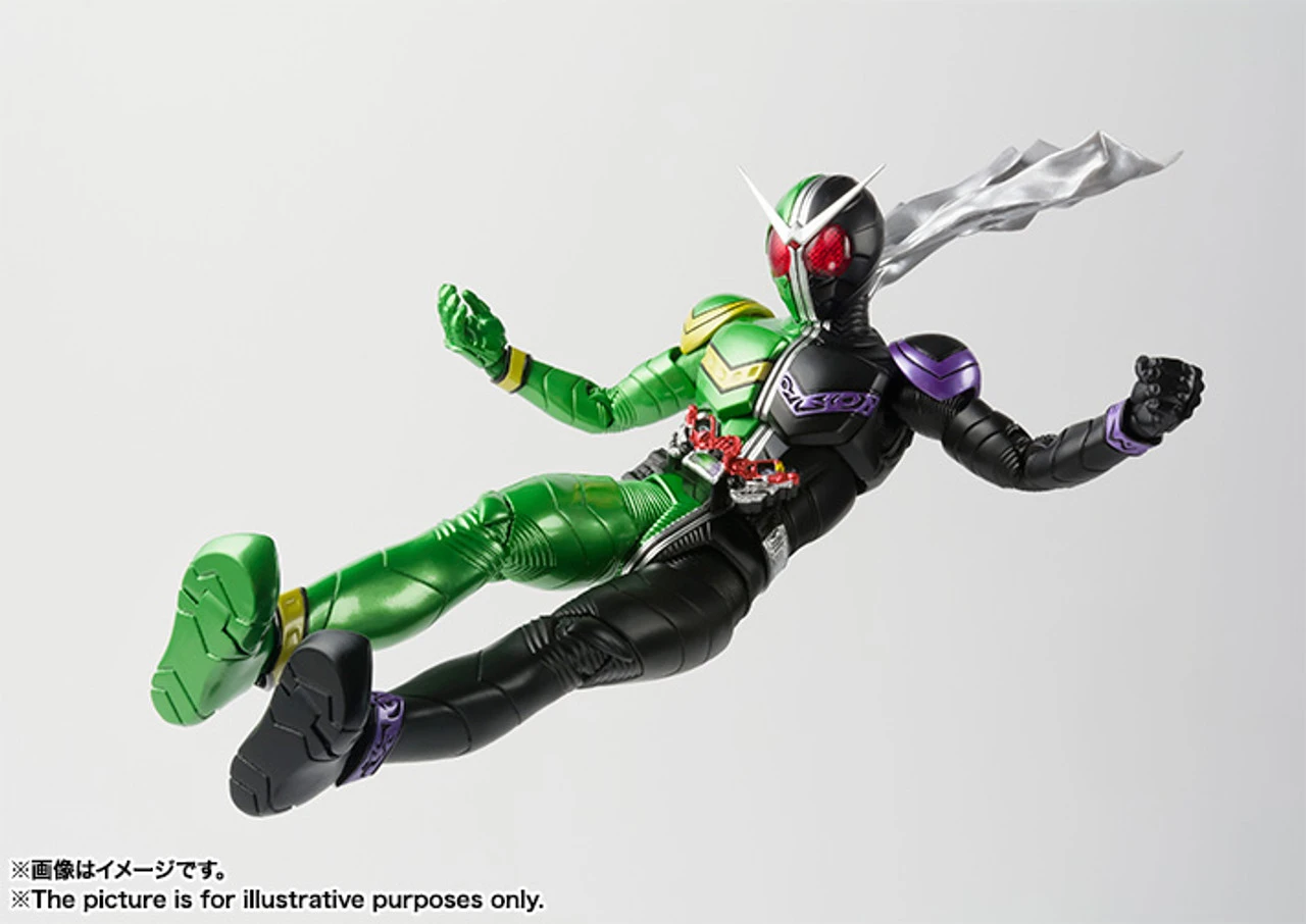 Bandai S.H.Figuarts (Shinkoccou Seihou) Kamen Rider W Cyclone Joker Action Figure - Image 8