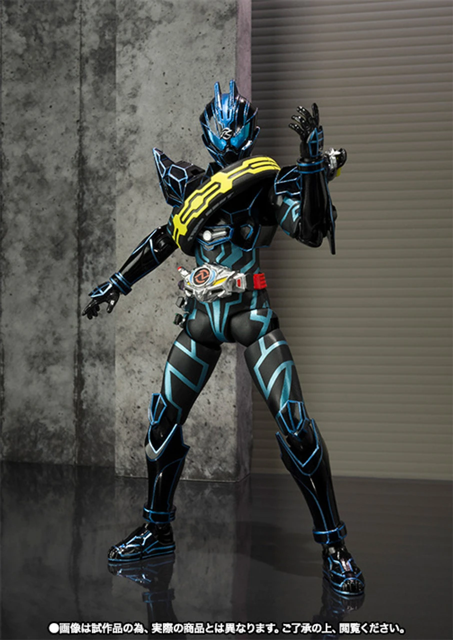 Bandai S.H.Figuarts Kamen Masked Rider Dark Drive Type NEXT Action Figure - Image 3